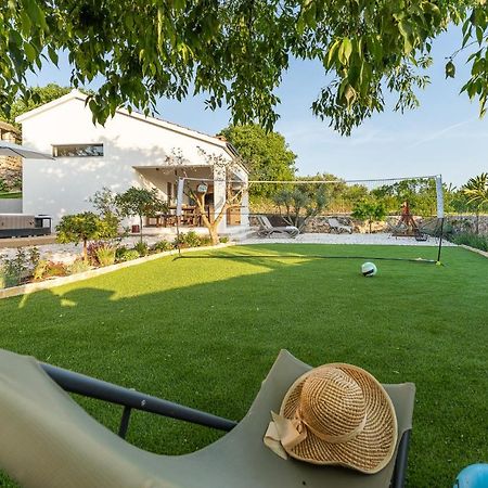 Holiday Home - Villa Thorak Anic Екстер'єр фото