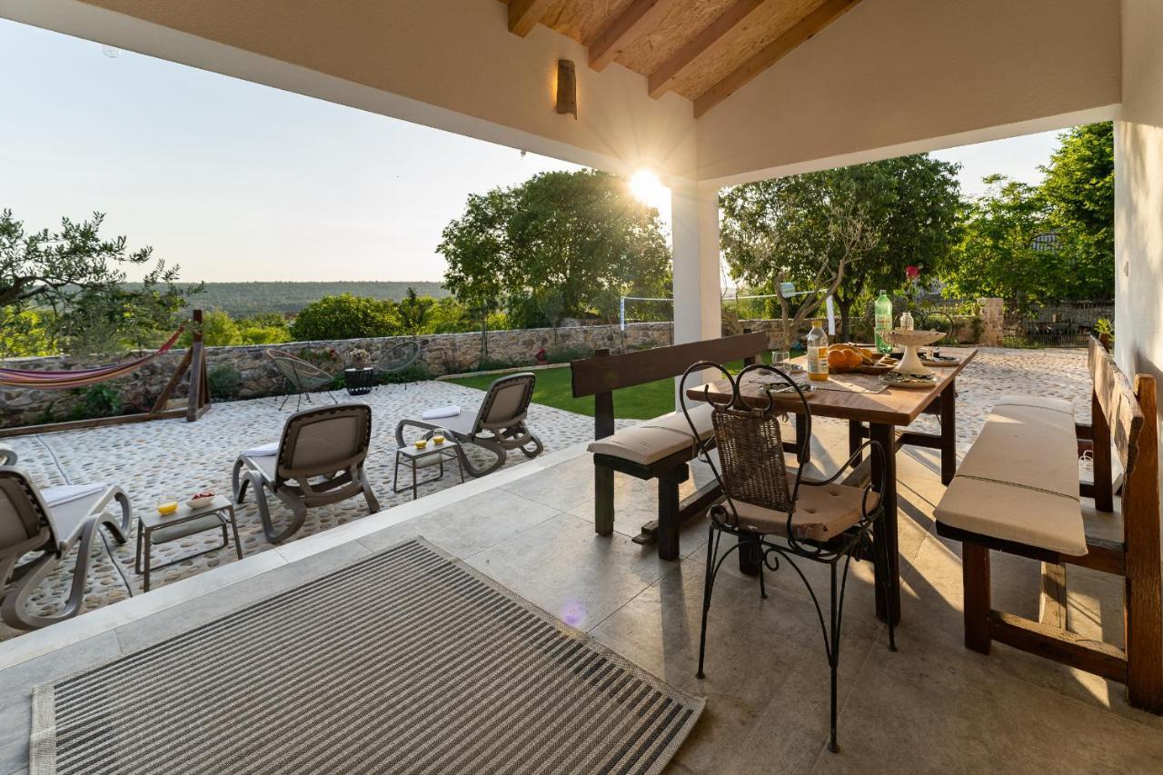 Holiday Home - Villa Thorak Anic Екстер'єр фото