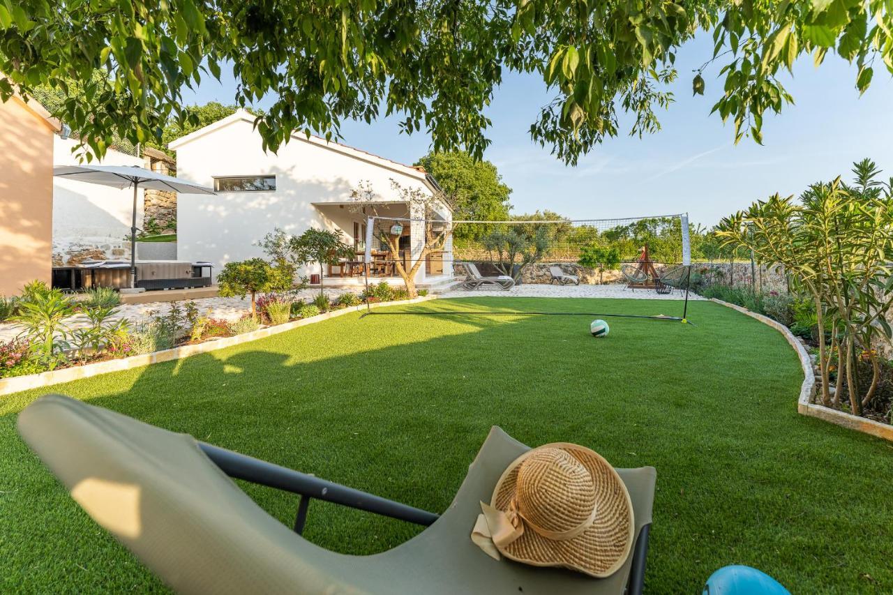 Holiday Home - Villa Thorak Anic Екстер'єр фото
