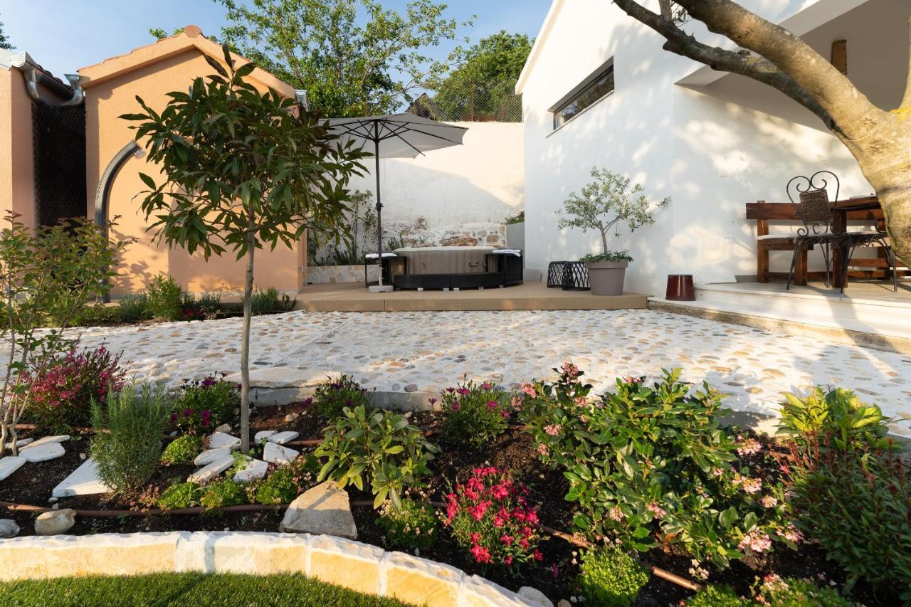 Holiday Home - Villa Thorak Anic Екстер'єр фото