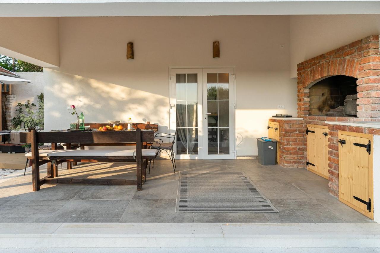 Holiday Home - Villa Thorak Anic Екстер'єр фото