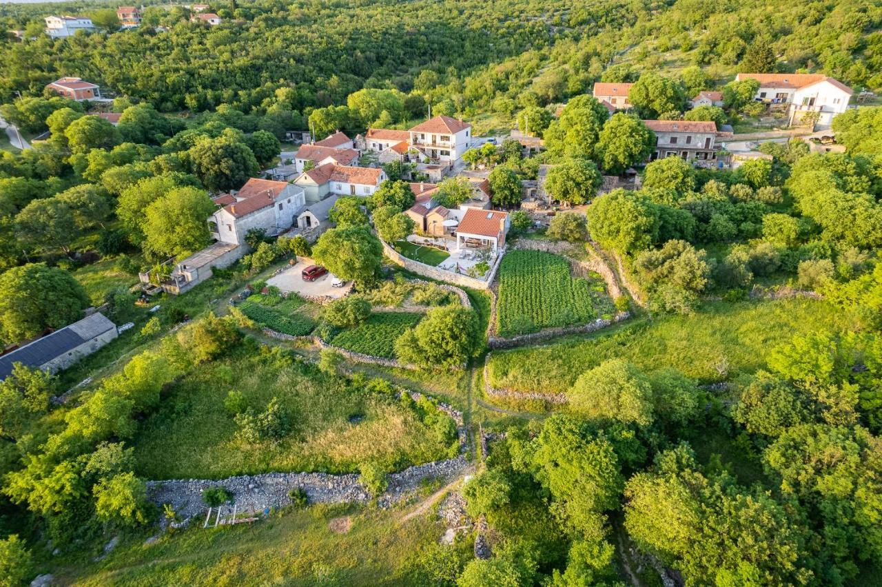 Holiday Home - Villa Thorak Anic Екстер'єр фото