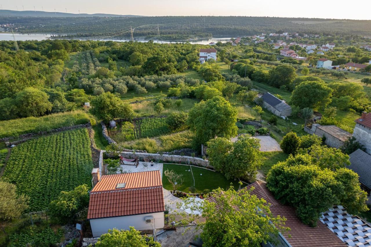 Holiday Home - Villa Thorak Anic Екстер'єр фото