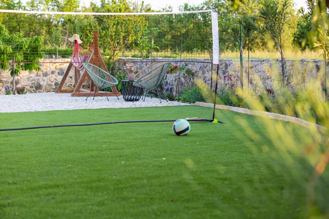 Holiday Home - Villa Thorak Anic Екстер'єр фото